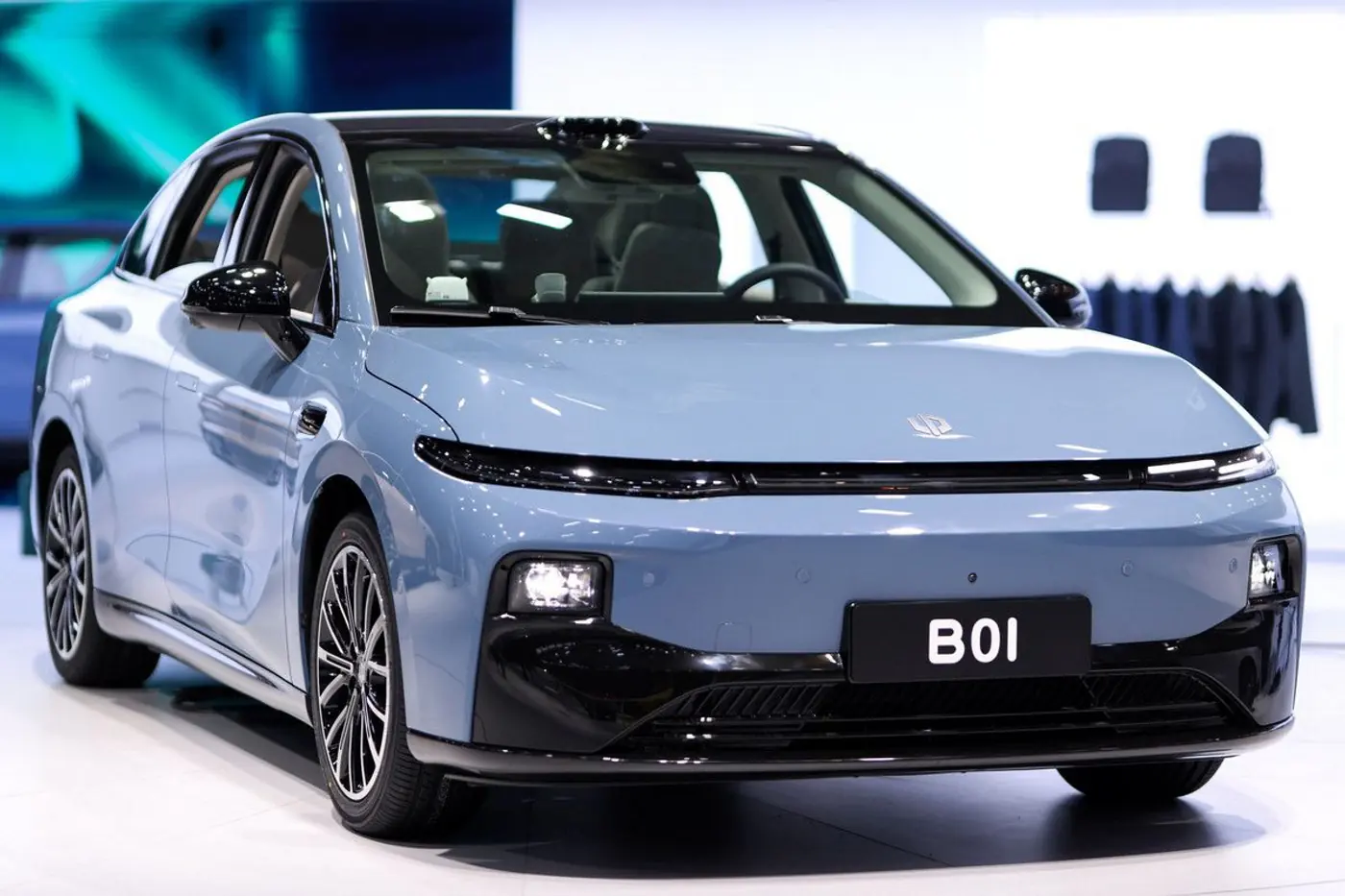 Компания Leapmotor представила новый электрический седан B01