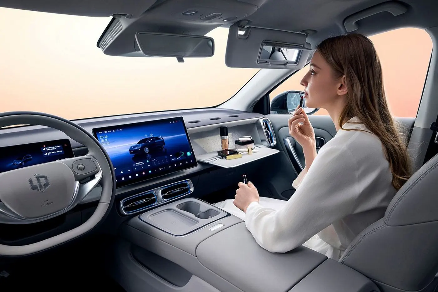 Компания Leapmotor представила новый электрический седан B01