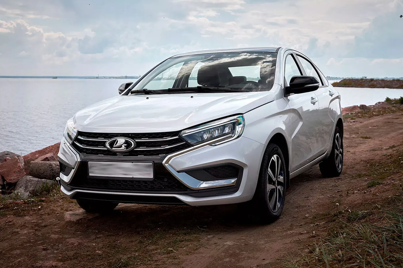 Китайские марки выбыли из топ-10 популярных авто России