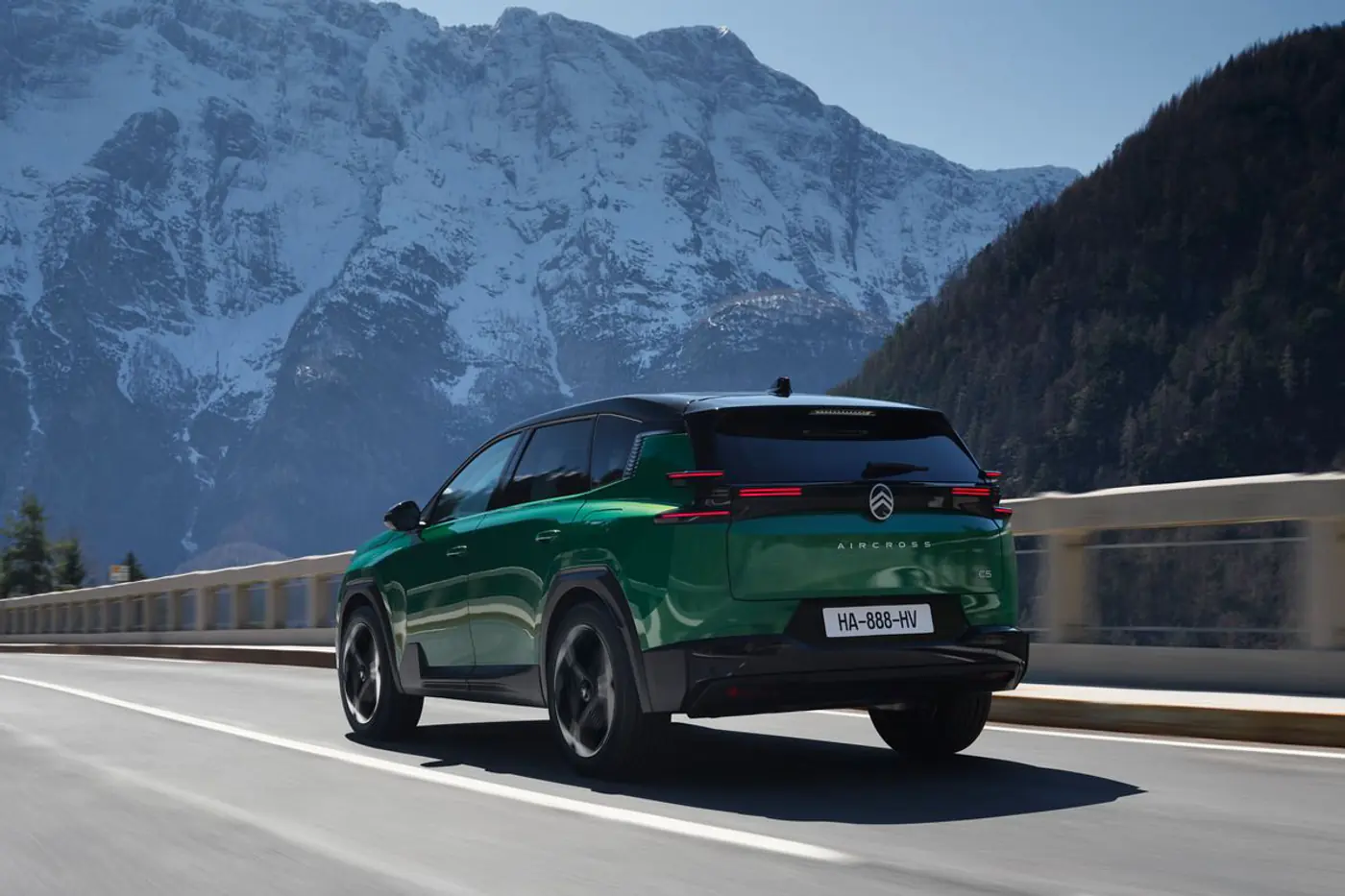 Новый кроссовер Citroёn C5 Aircross: серийная версия