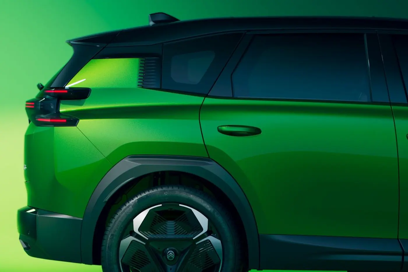 Новый кроссовер Citroёn C5 Aircross: серийная версия