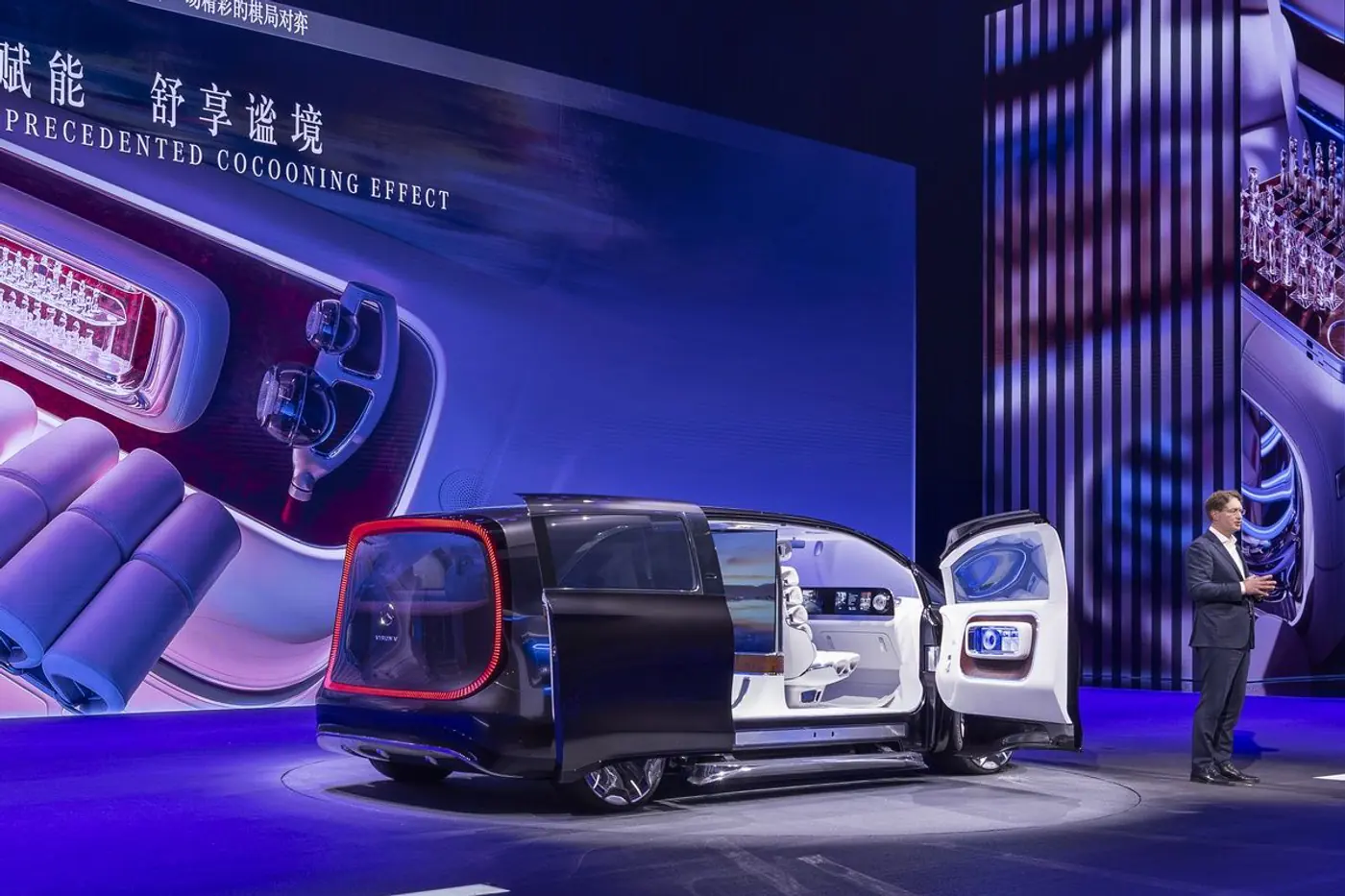 Шанхайский экспресс: «немцы» и «японцы» на выставке Auto Shanghai 2025