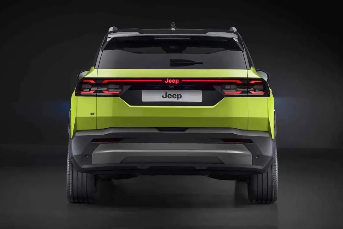 Jeep Compass готовится к выходу: и гибрид, и «электричка»