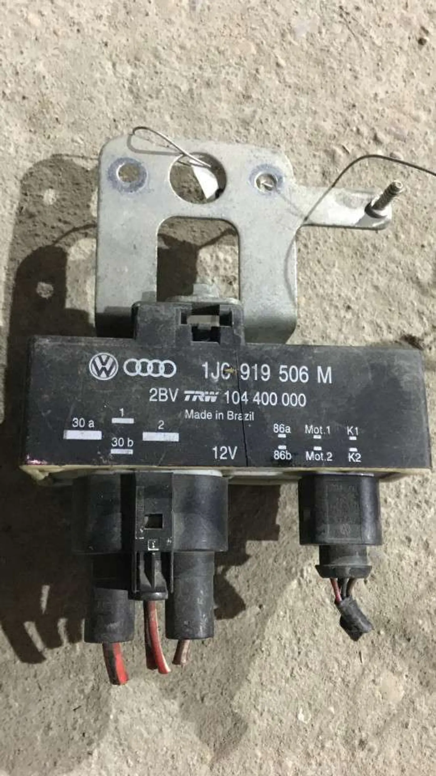 Реле вентилятора к Volkswagen Polo 2006