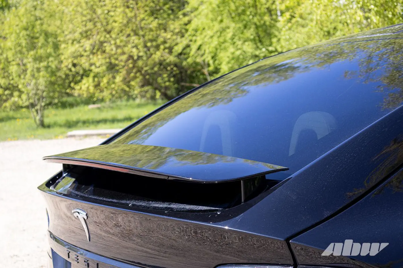 Искажатель реальности: тест Tesla Model X Plaid с пробегом