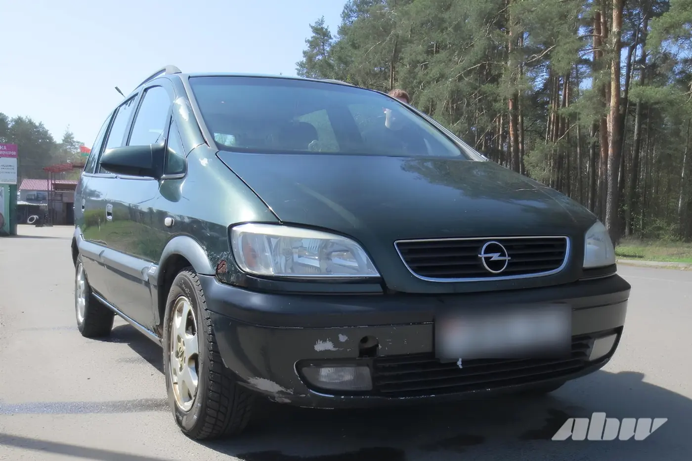 «На кузове 25 лет сказались в первую очередь»: мнение владельца Opel Zafira