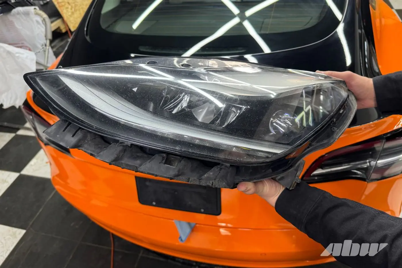 Это наша Tesla! Вот как «утопленница» из Канады стала ярким проектом