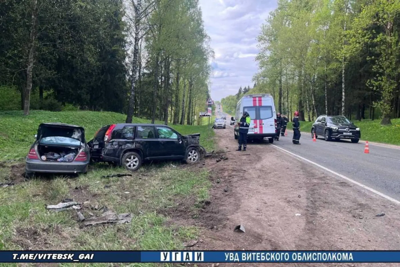 Водитель пошел на обгон в запрещенном месте и устроил аварию с четырьмя пострадавшими