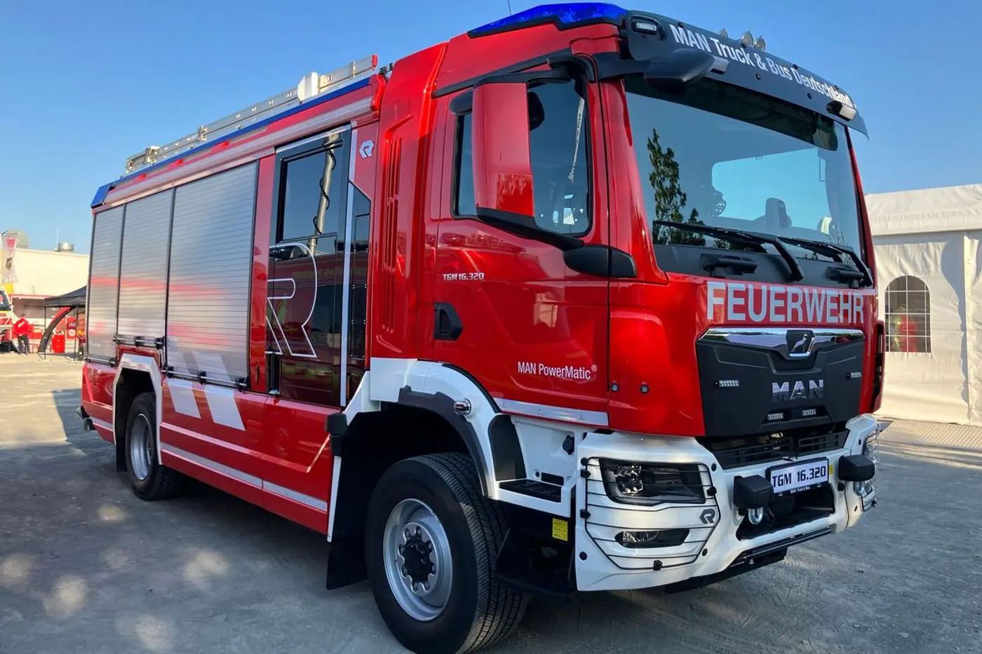 MAN продемонстрировал новые спецавтомобили на выставке RETTmobil 2025