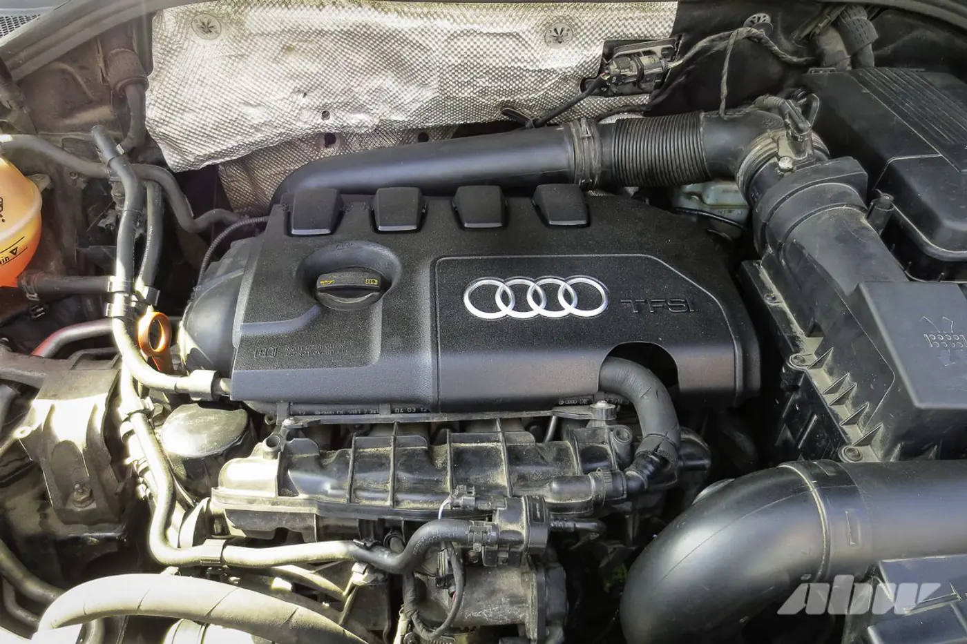 Audi_Q3_двигатель