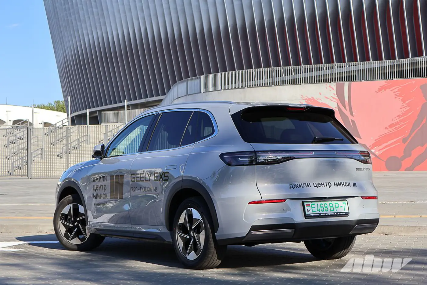 «Это хит на – и он звучит на»! Тест драйв электрокроссовера Geely EX5