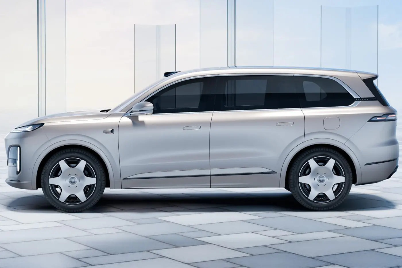 Changan вывела на рынок большой кроссовер Deepal S09