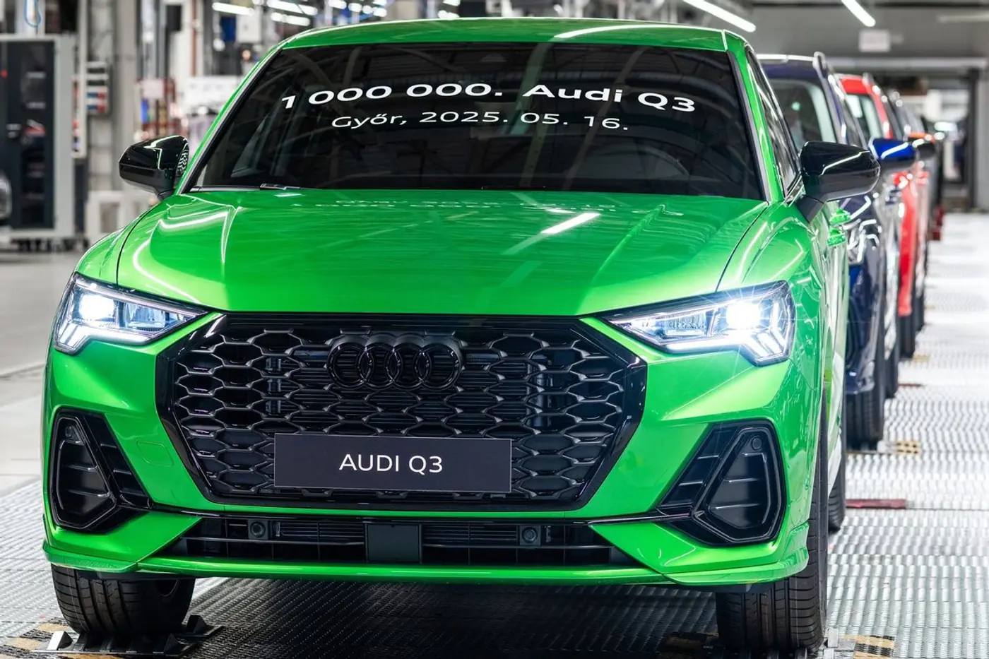 На заводе Audi в Венгрии произведен миллионный кроссовер Q3