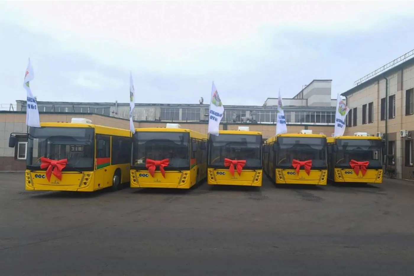 Крупное обновление в «Миноблавтотрансе»: автопарки получили 35 автобусов