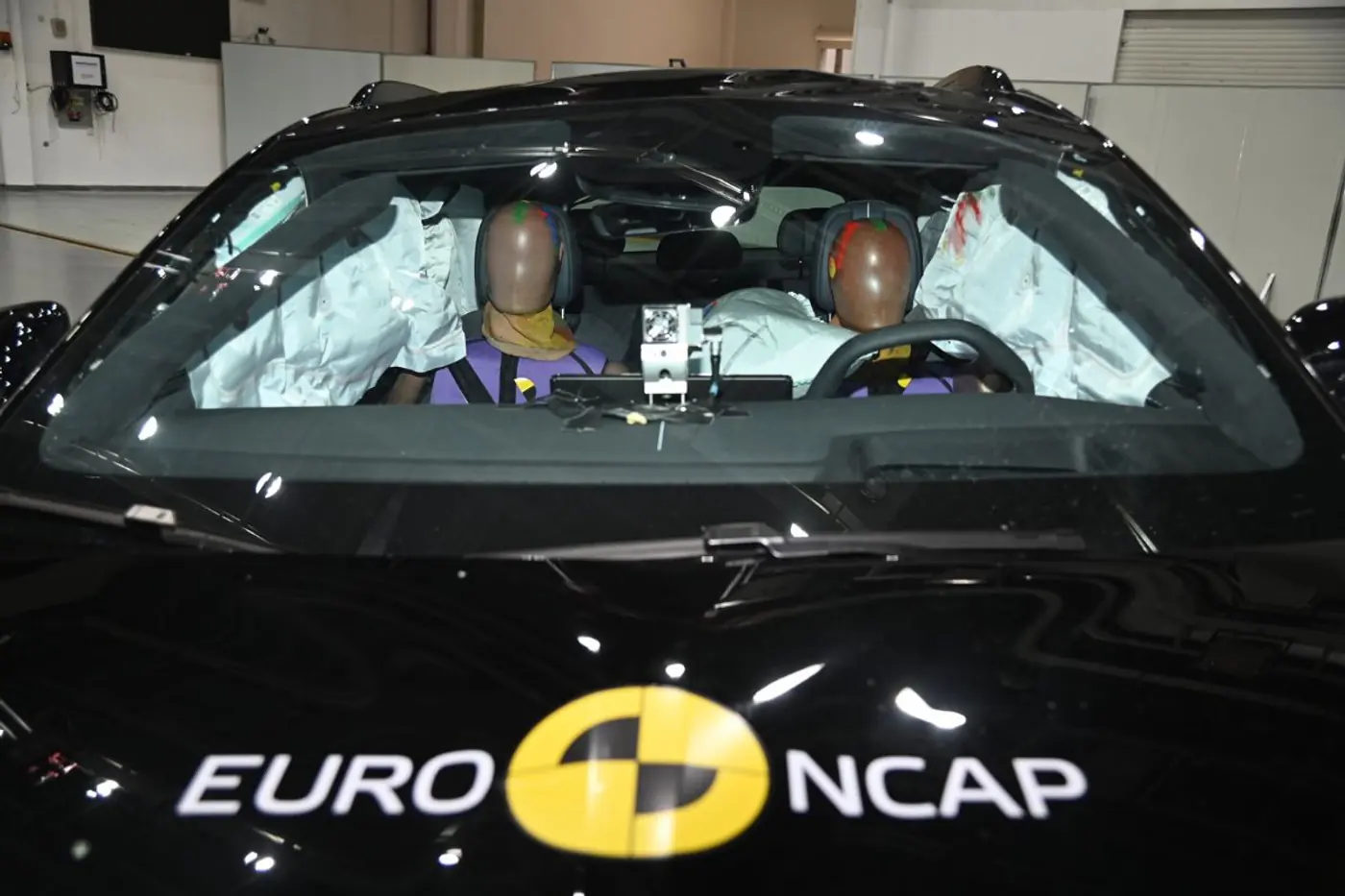 Названы результаты Voyah Courage в краш-тесте Euro NCAP