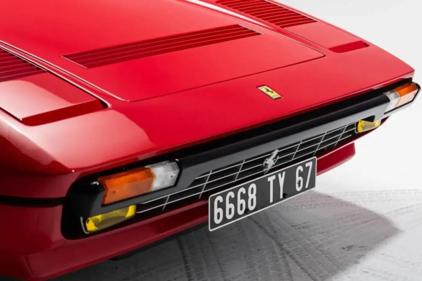 Легендарный Ferrari с минимальным пробегом выставлен на аукцион