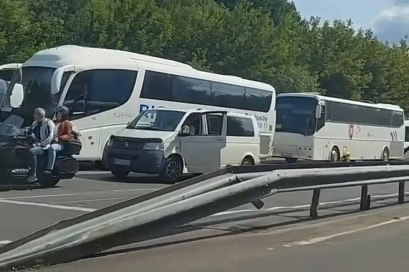 ГТК: ситуация с пропуском автобусов в Польшу остается напряженной