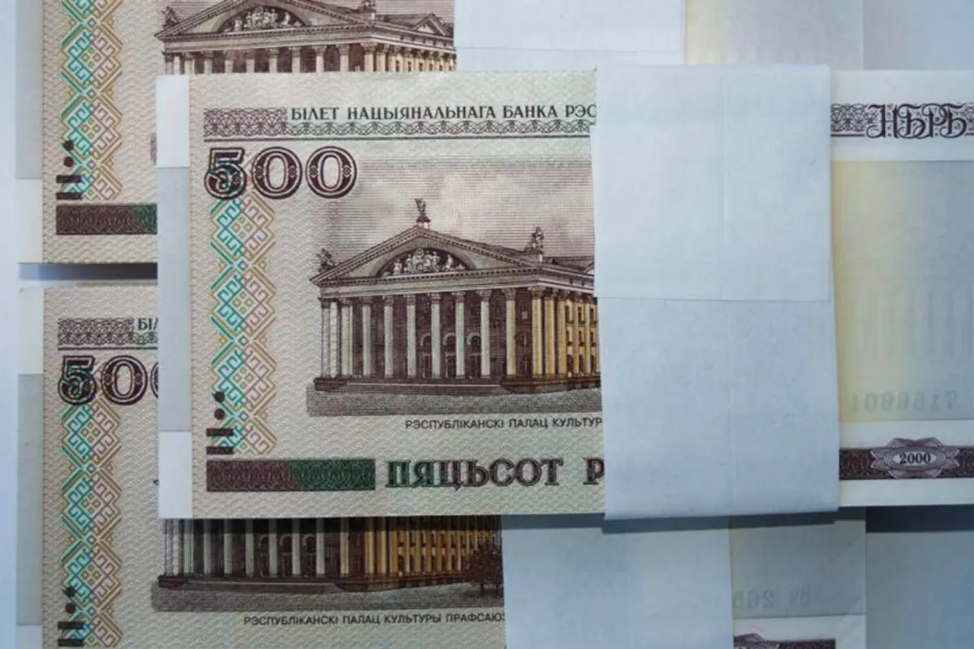 Новый случай обмана водителей старыми белорусскими рублями в Германии