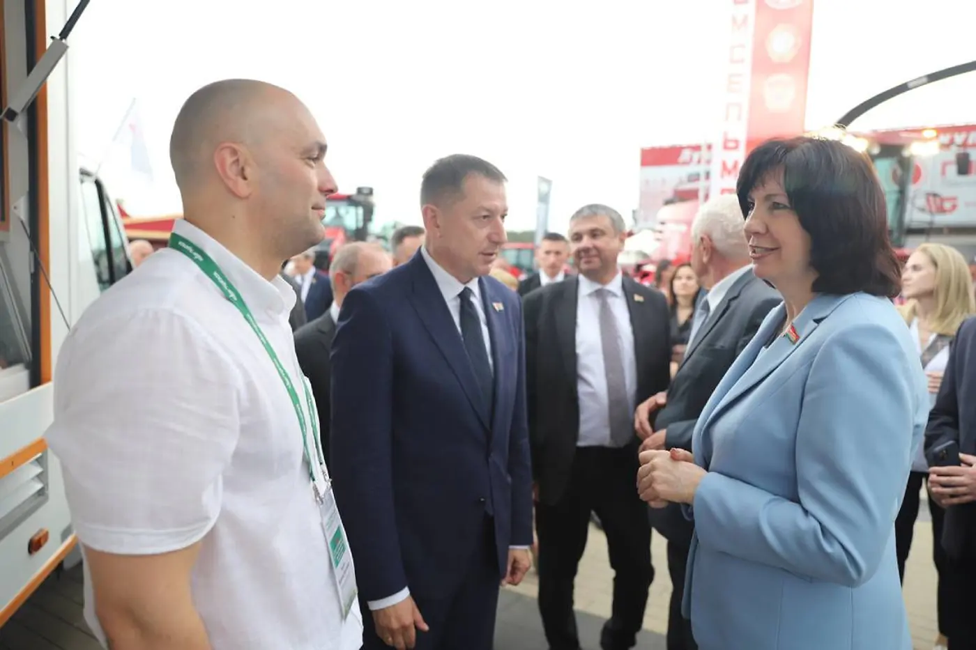 МАЗ представил новую автолавку «Мандарин»