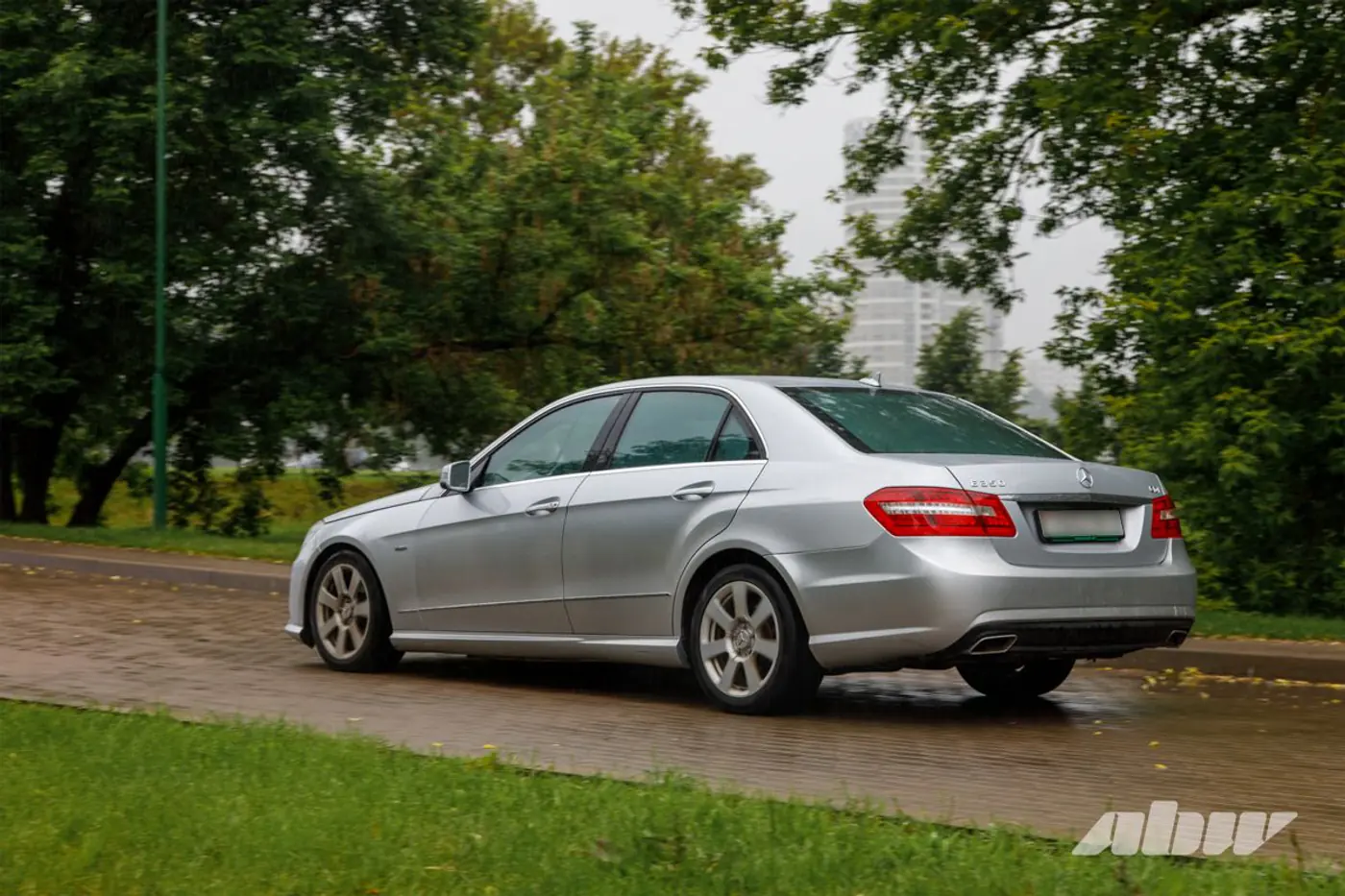 Секонд-тест Mercedes-Benz W212: все еще норм или уже стрем?