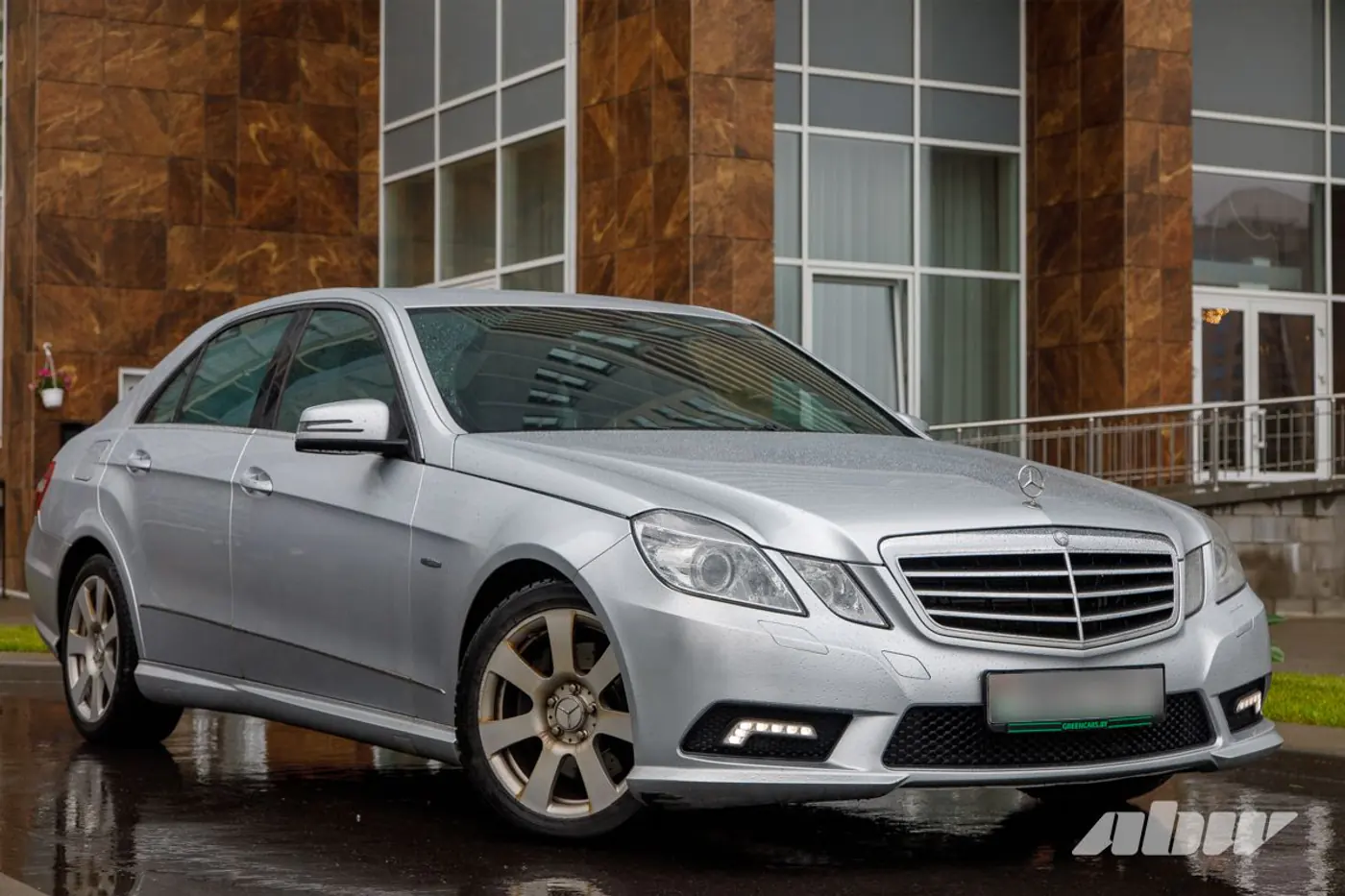 Секонд-тест Mercedes-Benz W212: все еще норм или уже стрем?