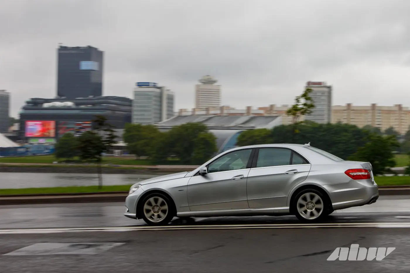 Секонд-тест Mercedes-Benz W212: все еще норм или уже стрем?