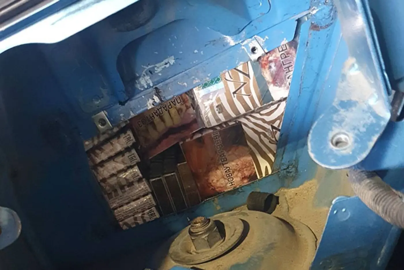 Девять автомобилей с контрабандой задержаны на литовской границе за ночь