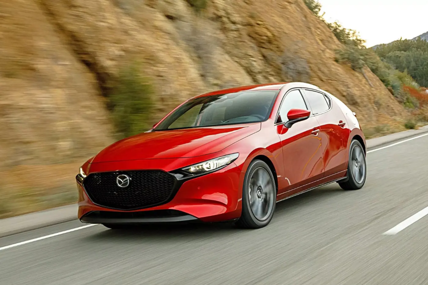 Mazda отзывает более 171 тысячи авто. В чем причина?