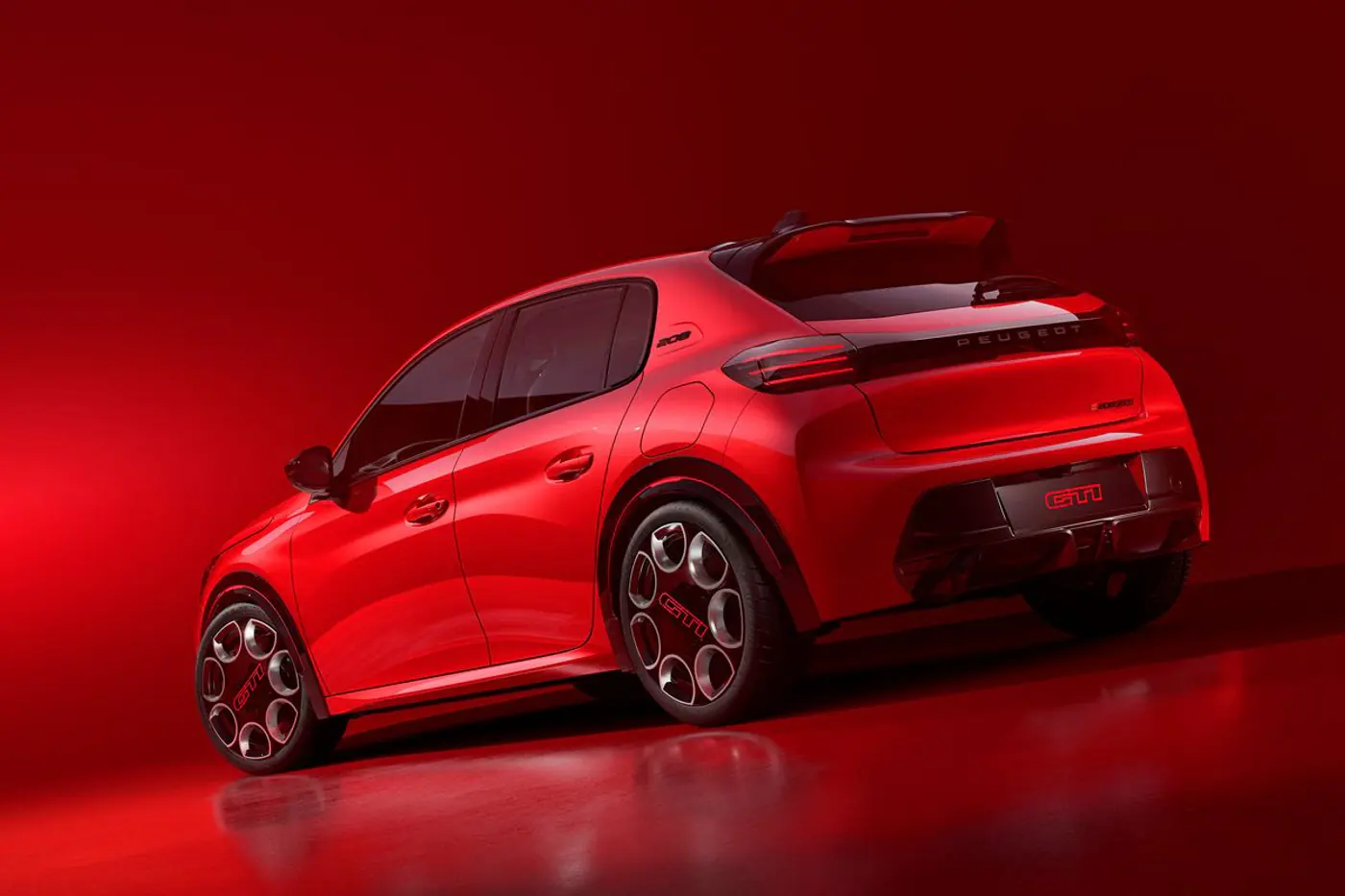 Электрическая «зажигалка»: представлен хэтчбек Peugeot E-208 GTi