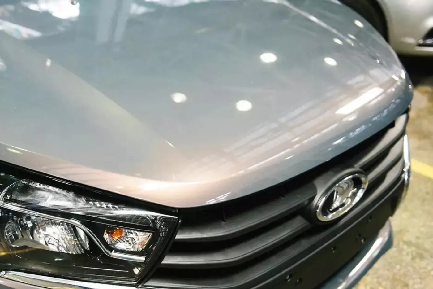 LADA B-Cross показали в Петербурге перед премьерой – что известно о новом кроссовере?