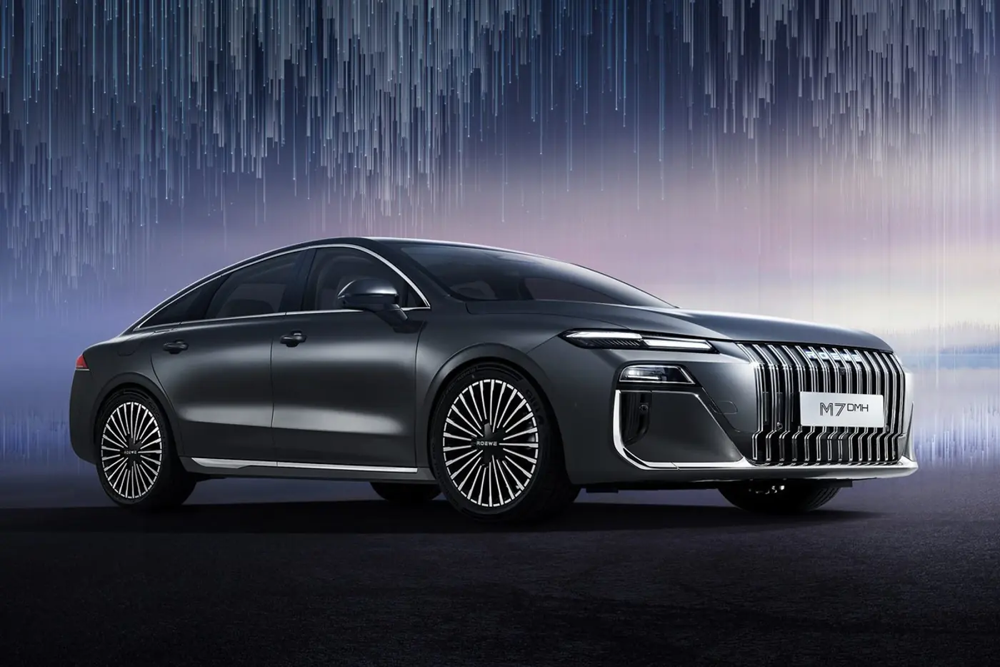 Анонсирован большой седан Roewe M7 DMH в новом фирменном стиле