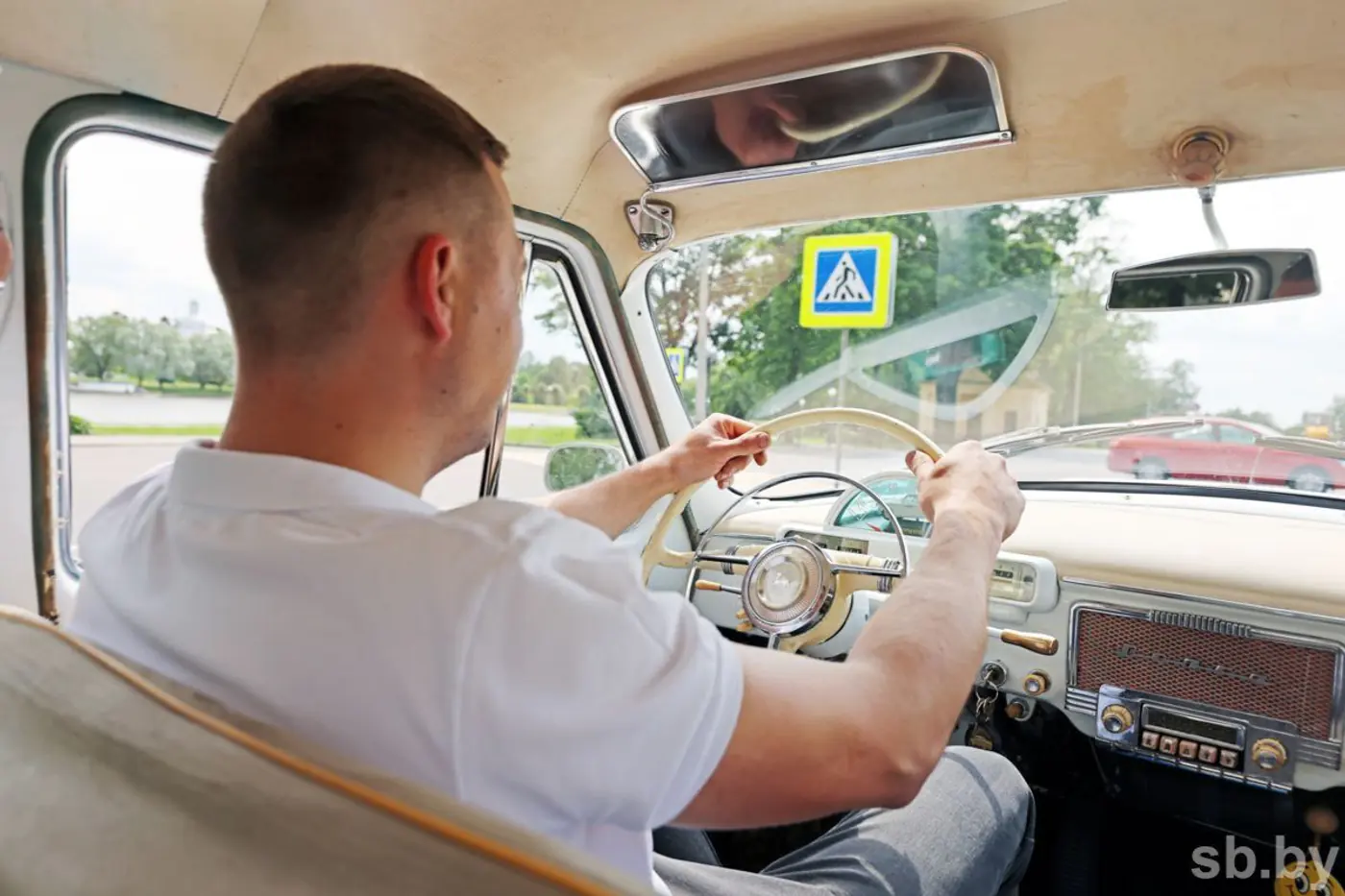 Реставрация длиною в 13 лет: как щучинский автолюбитель восстановил ГАЗ-21