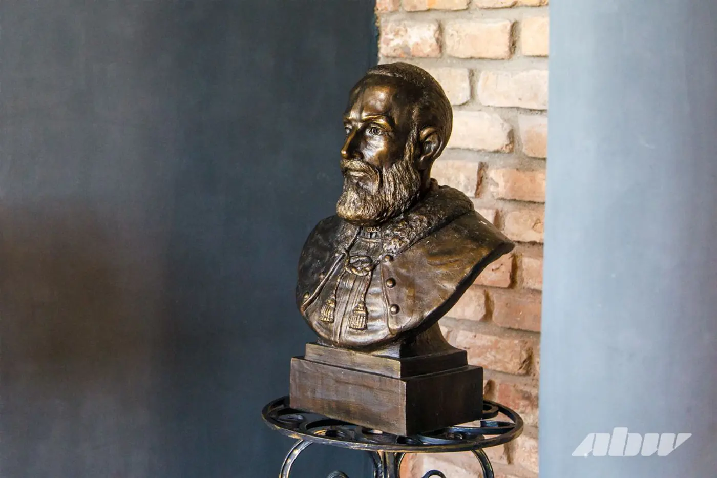 Ищем призраков прошлого в настоящем: «путевой дневник» Haima 7X