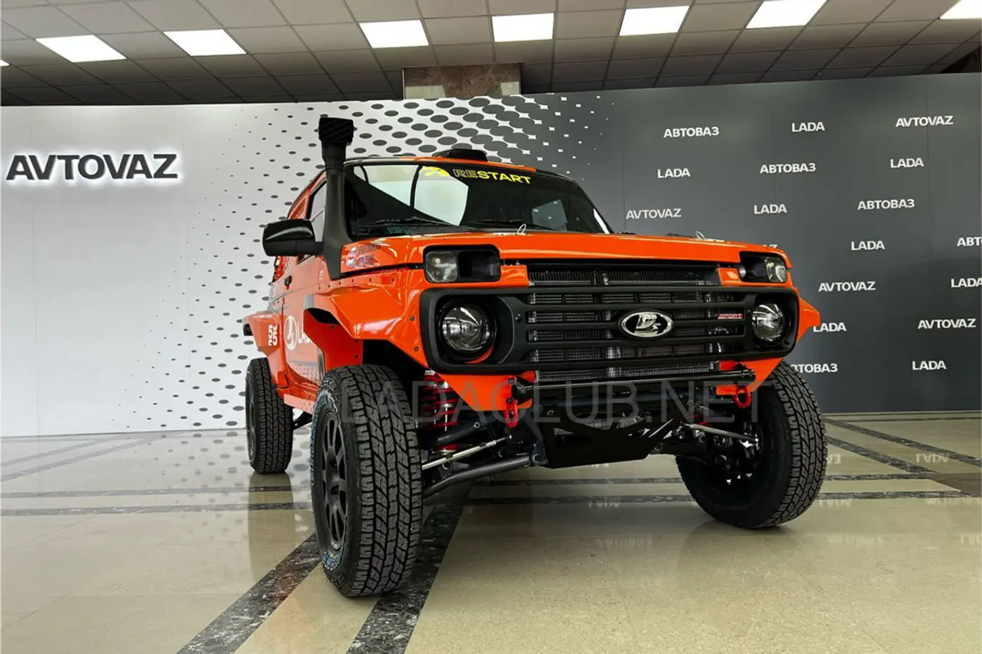 АВТОВАЗ показал новый болид на базе LADA Niva Legend