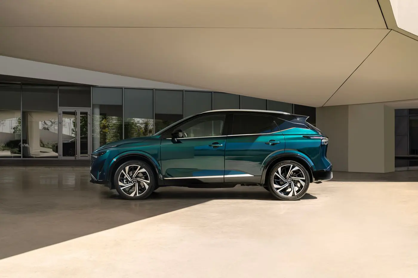 Nissan Qashqai выведет в свет гибридную установку нового поколения