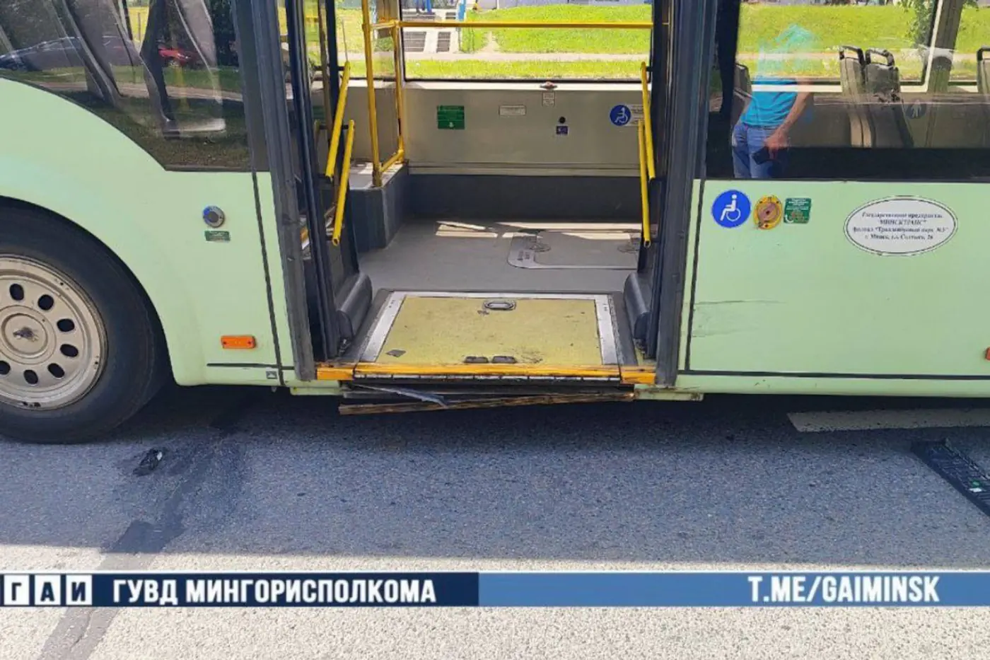 Авария на Гурского: автомобиль врезался в троллейбус