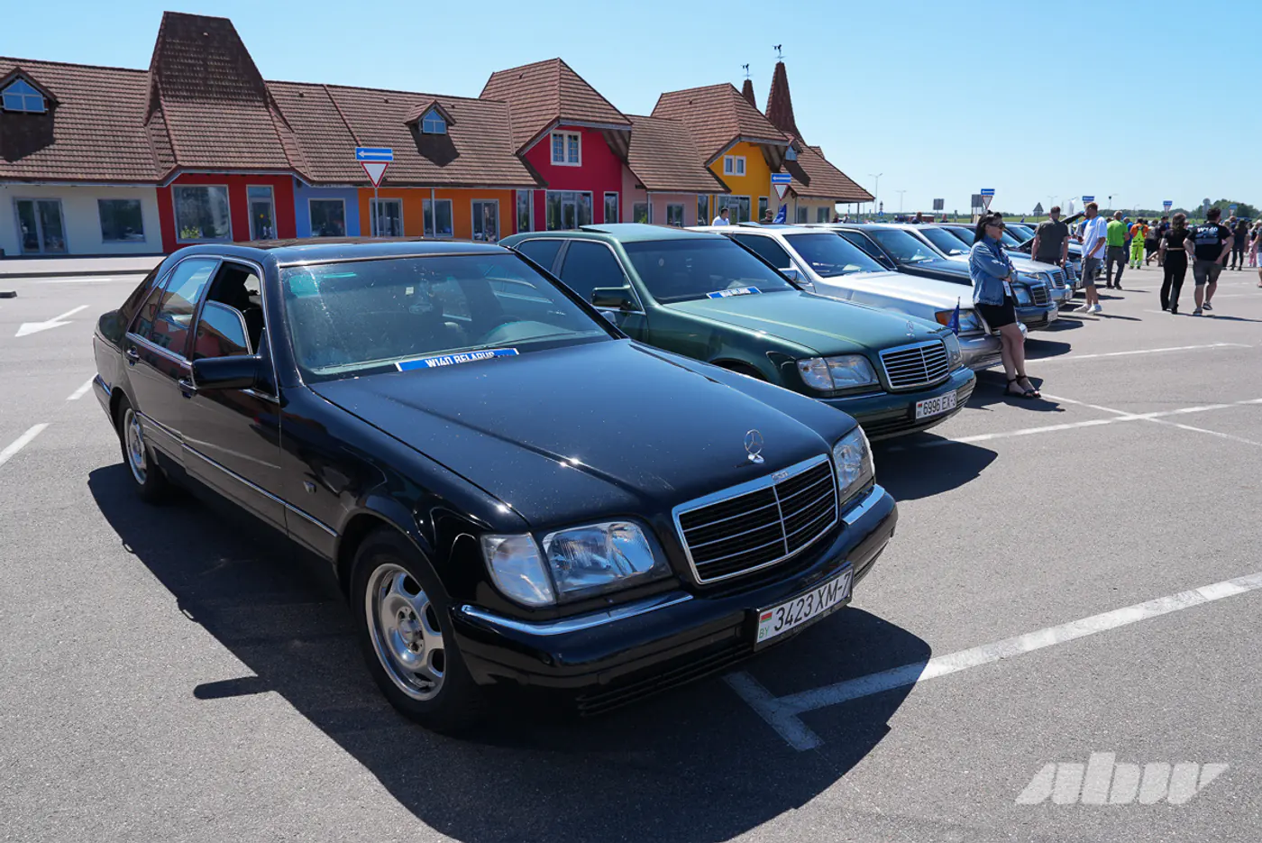 «Кабан» не стареет»: о чем говорили владельцы Mercedes на 5-летии клуба W140 Belarus Legend
