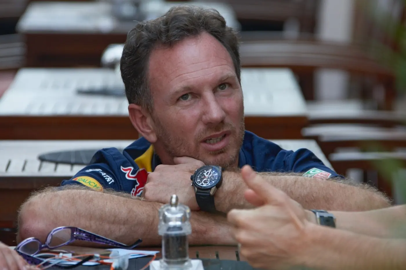 Конец эпохи: почему Кристиан Хорнер покинул Red Bull посреди сезона