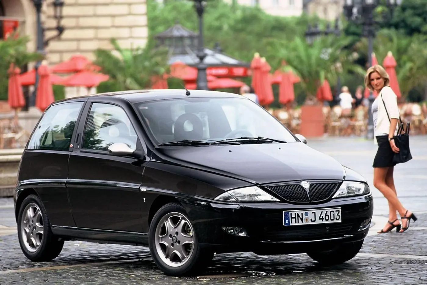 На стиле: итальянская «модница» Lancia Ypsilon отмечает 40-летие