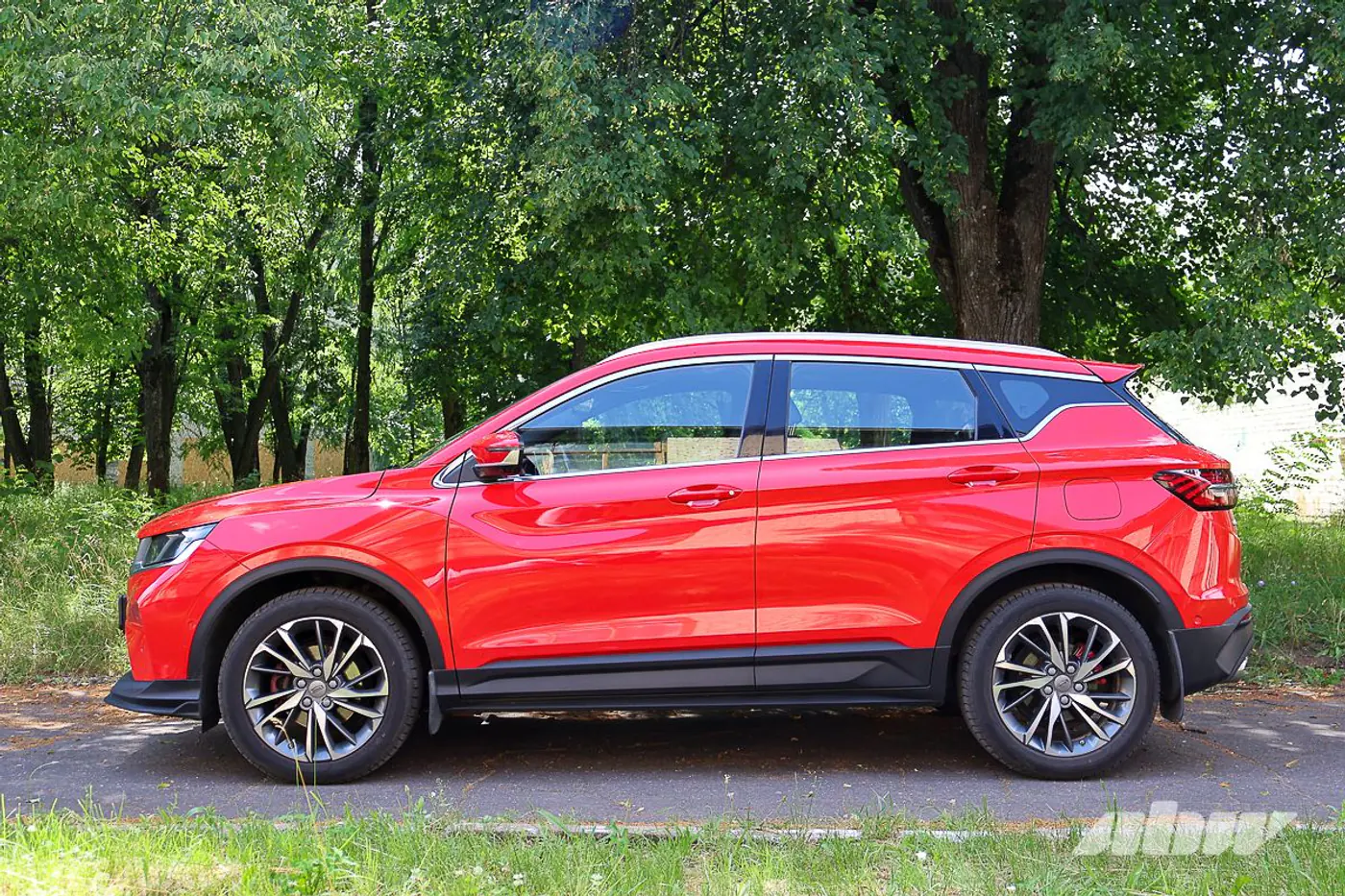 «Ничего страшного в подержанном «китайце» не увидел»: мнение владельца Geely Coolray с пробегом 230 000 км
