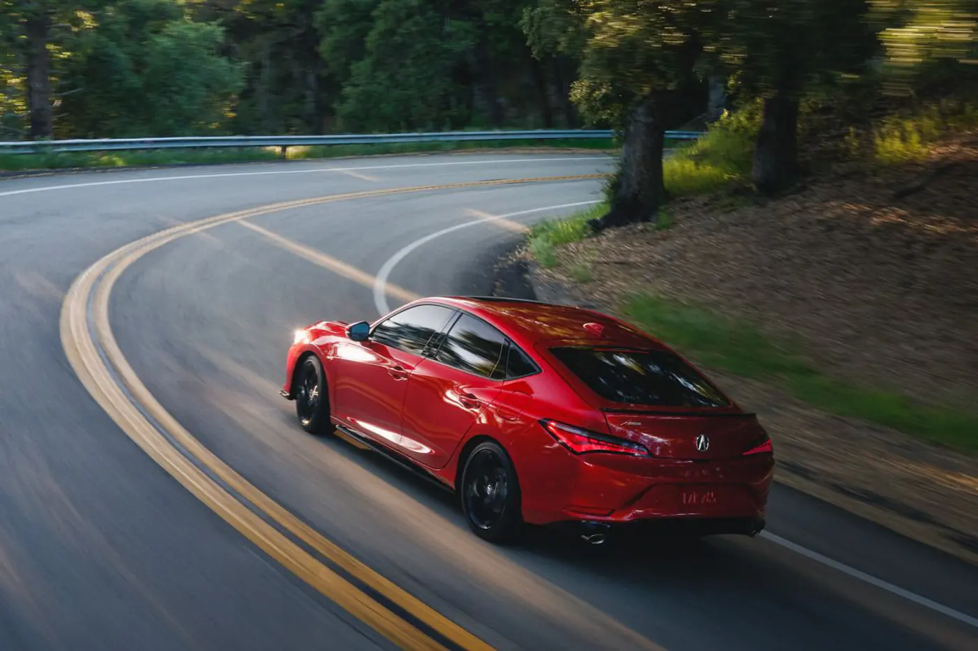 Представлен обновленный лифтбек Acura Integra