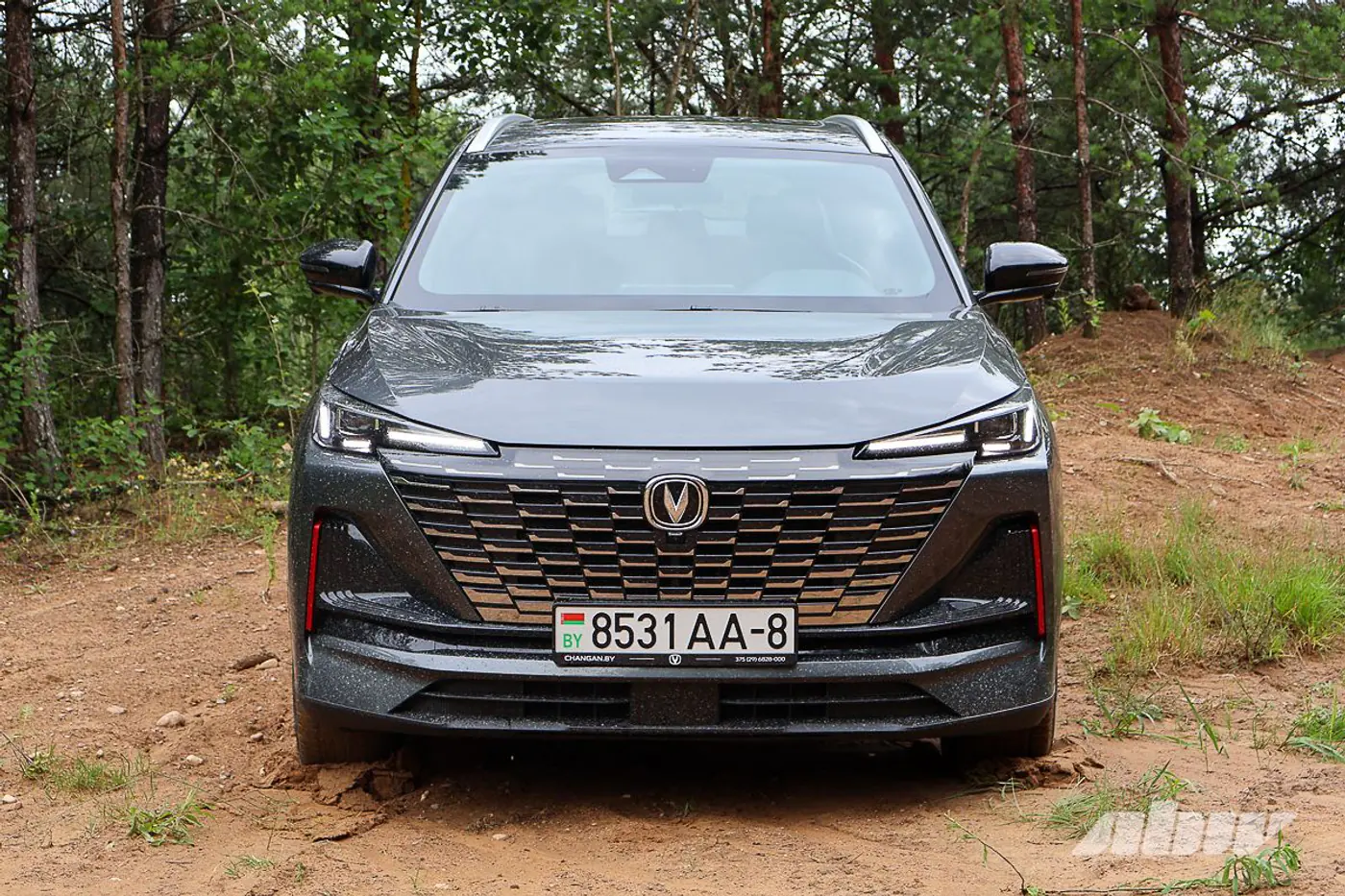 Отрицание, торг, принятие: тест-драйв Changan UNI-S