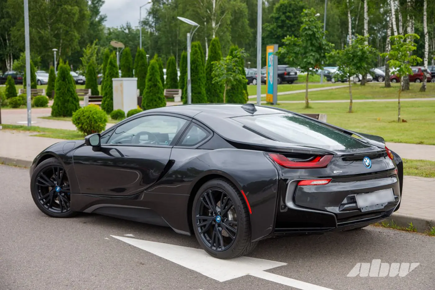 Его не поняли или просто не пытались понять? Секонд-тест BMW i8