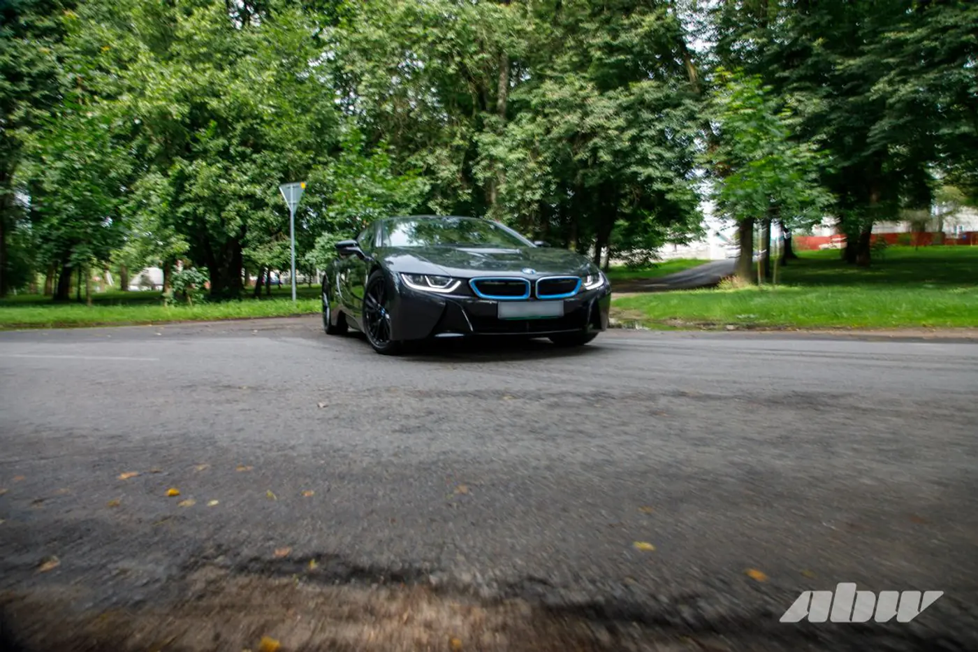 Его не поняли или просто не пытались понять? Секонд-тест BMW i8