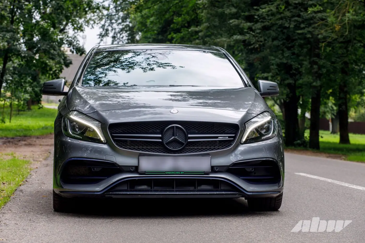 Порвать поводок! Секонд-тест Mercedes-Benz A45 AMG