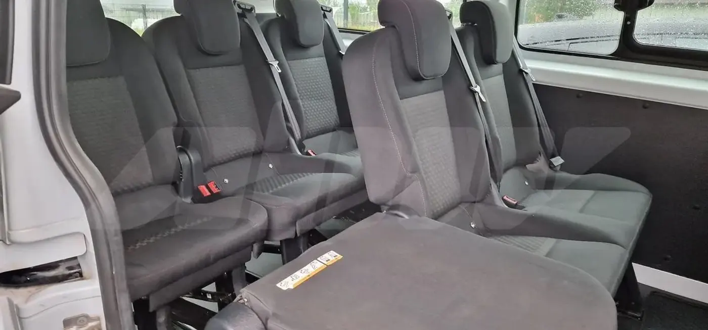 Вместо VW Transporter: сколько денег нужно отдать, чтобы купить свежий бус