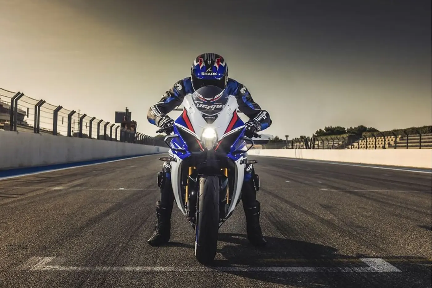 Suzuki улучшает технологии и дизайн культовых GSX-R