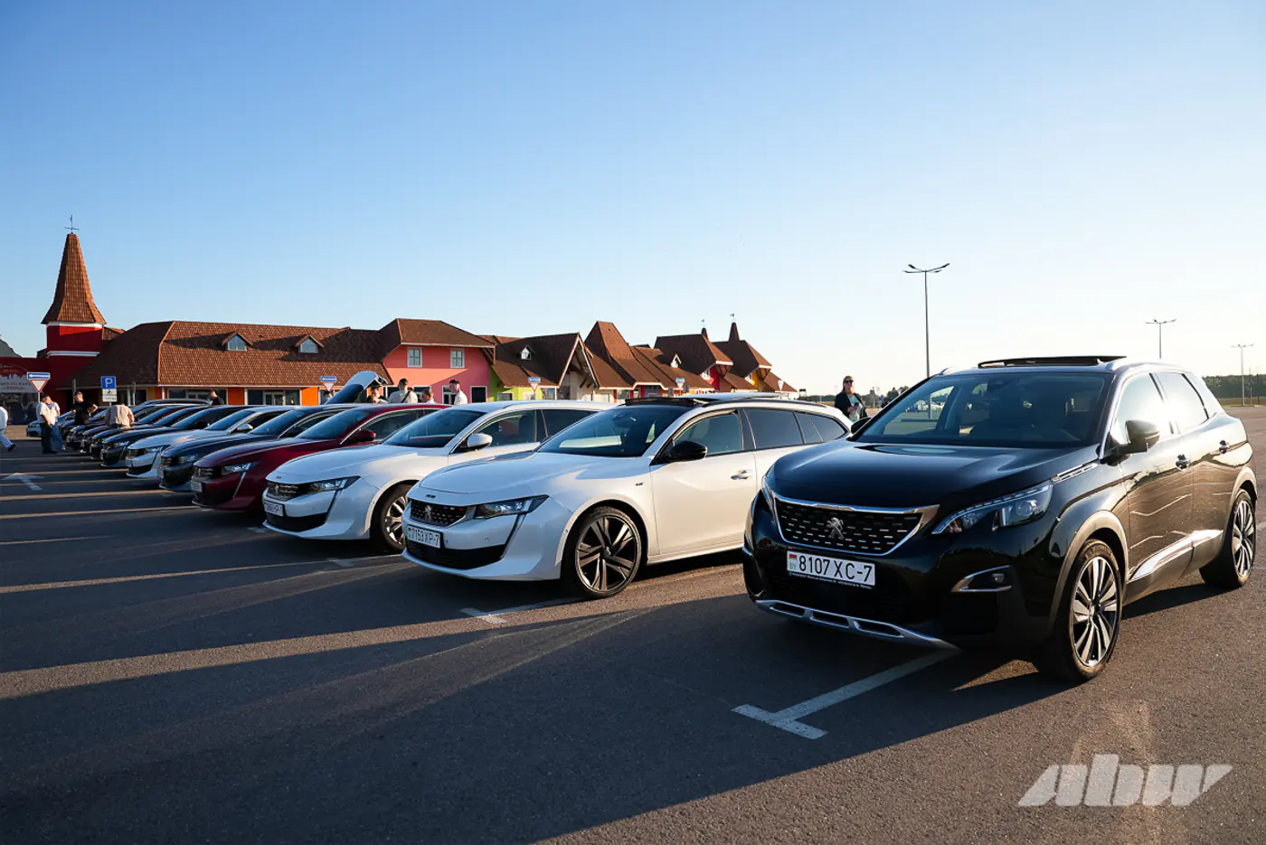 Французская встреча на белорусский лад: пообщались с владельцами Peugeot, Citroën и DS