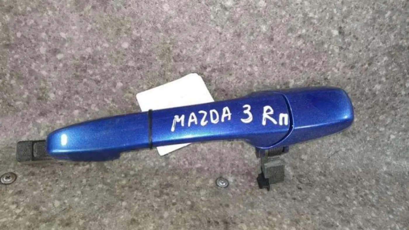 Ручки наружные к Mazda 3 2006