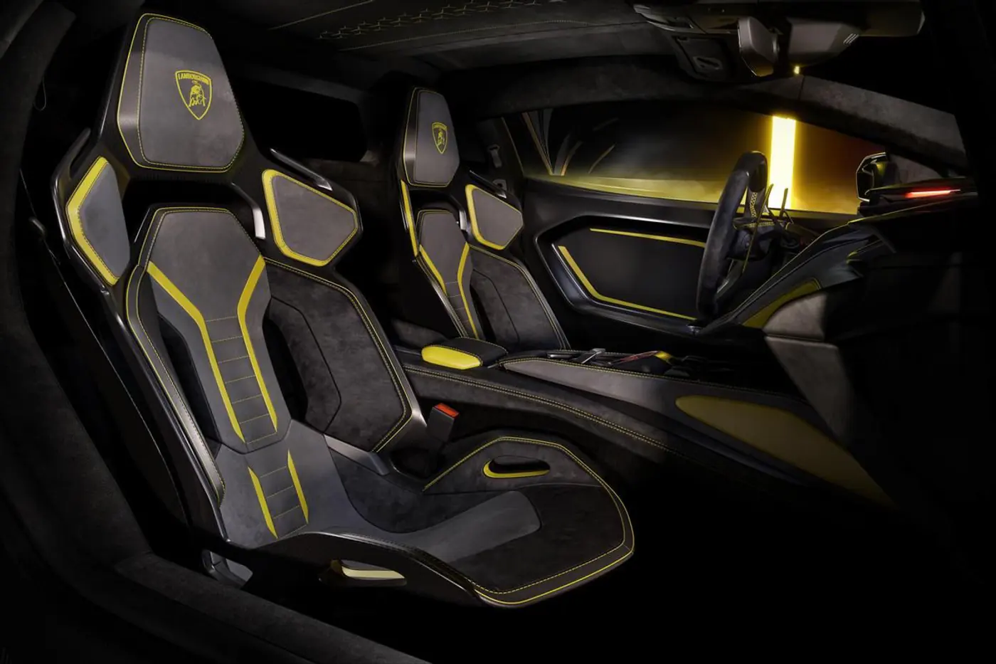 1080-сильный «феномен»: представлен самый мощный суперкар Lamborghini